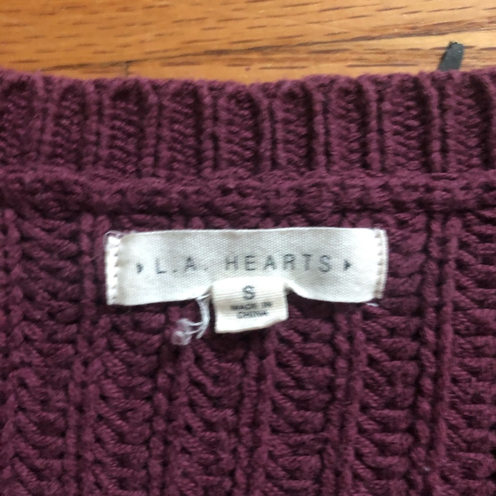 Red sweater - Picture 2 of 2